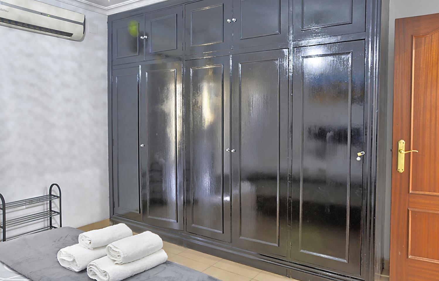 Apartamento Muralla Σεβίλλη Εξωτερικό φωτογραφία